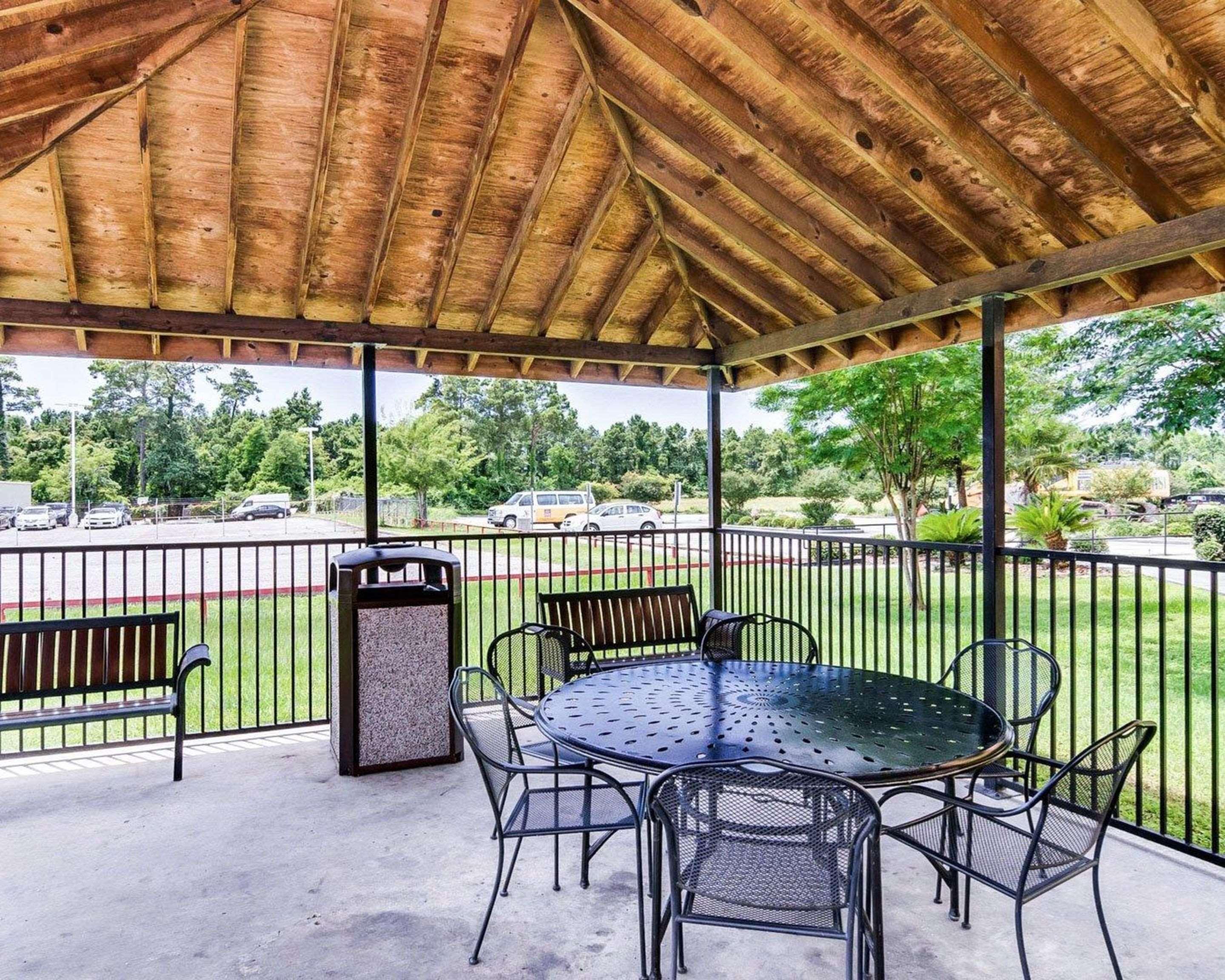Comfort Suites Kingwood Houston North Humble 59 Exterior photo