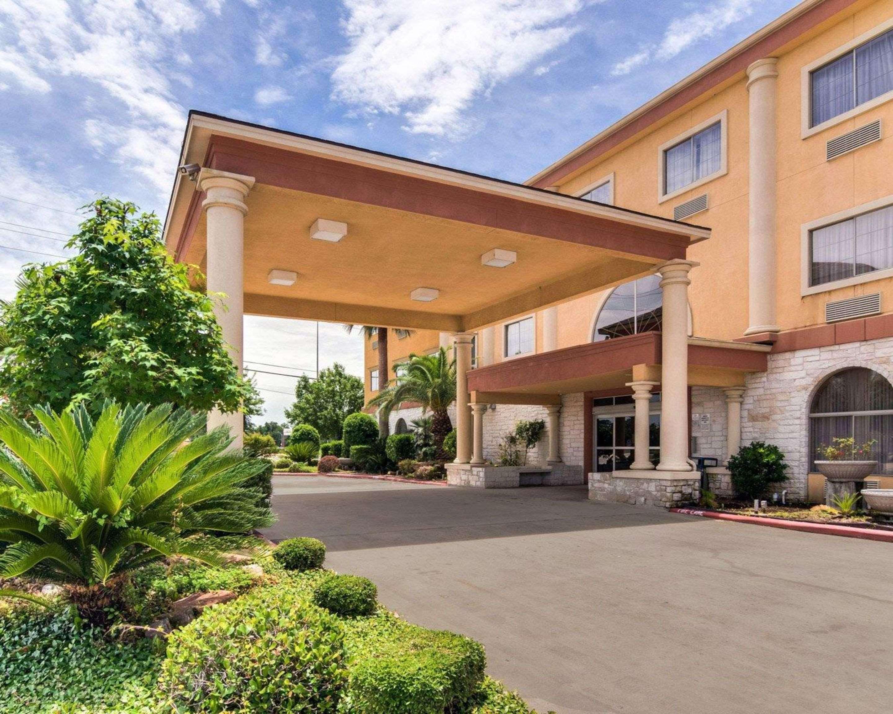 Comfort Suites Kingwood Houston North Humble 59 Exterior photo