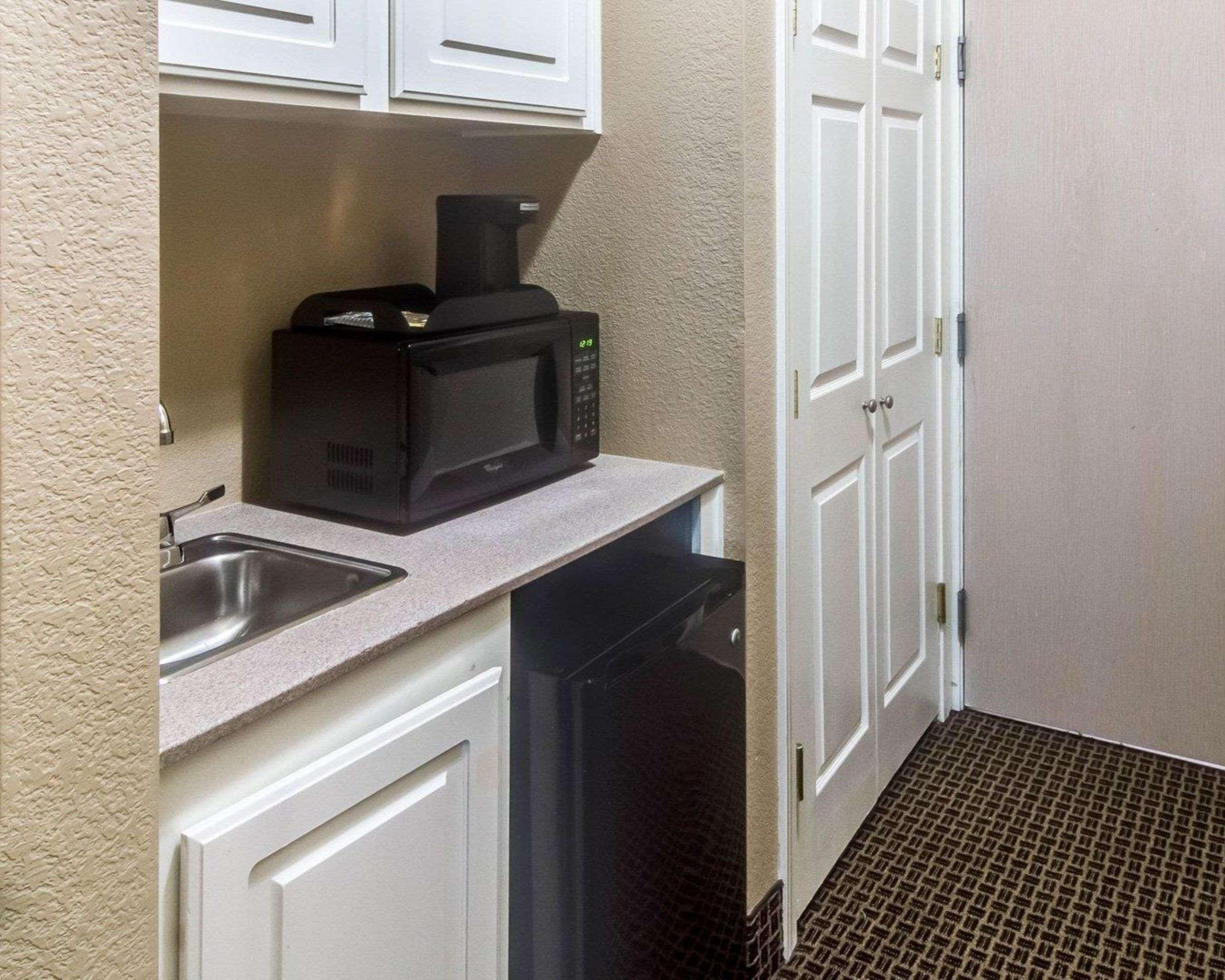 Comfort Suites Kingwood Houston North Humble 59 Exterior photo